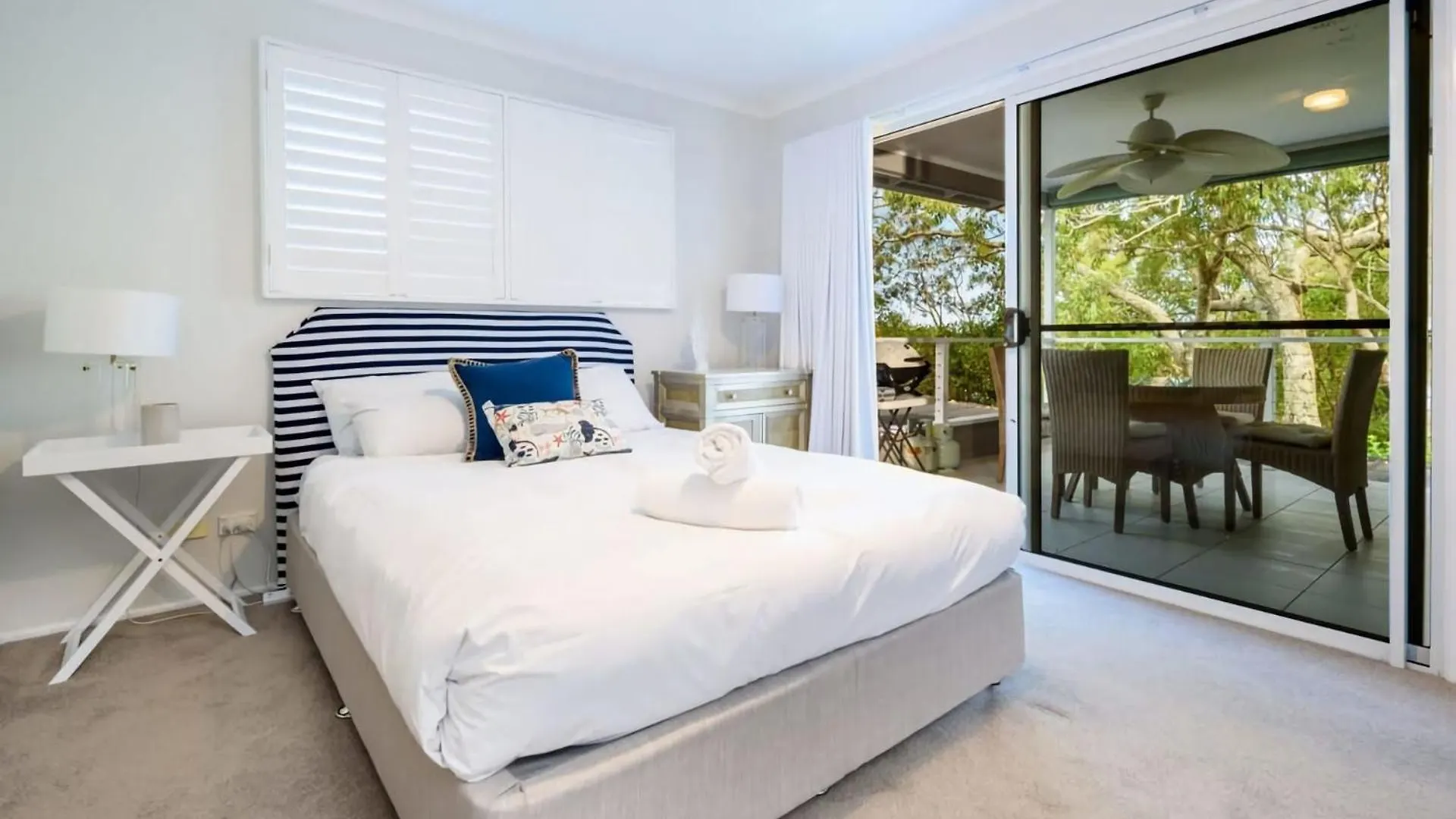Apartment Stunning Riverside Hinterland Retreat Gold Coast Australia
