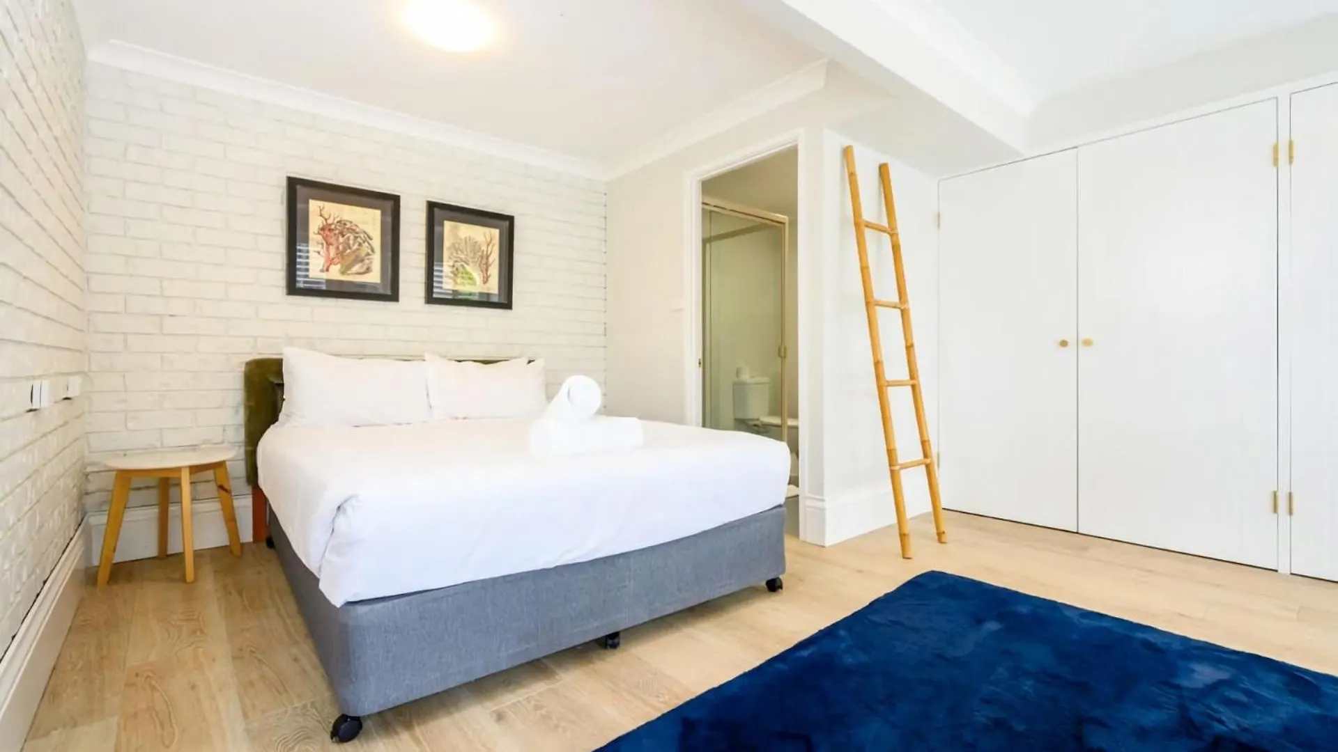 Apartment Stunning Riverside Hinterland Retreat Gold Coast Australia
