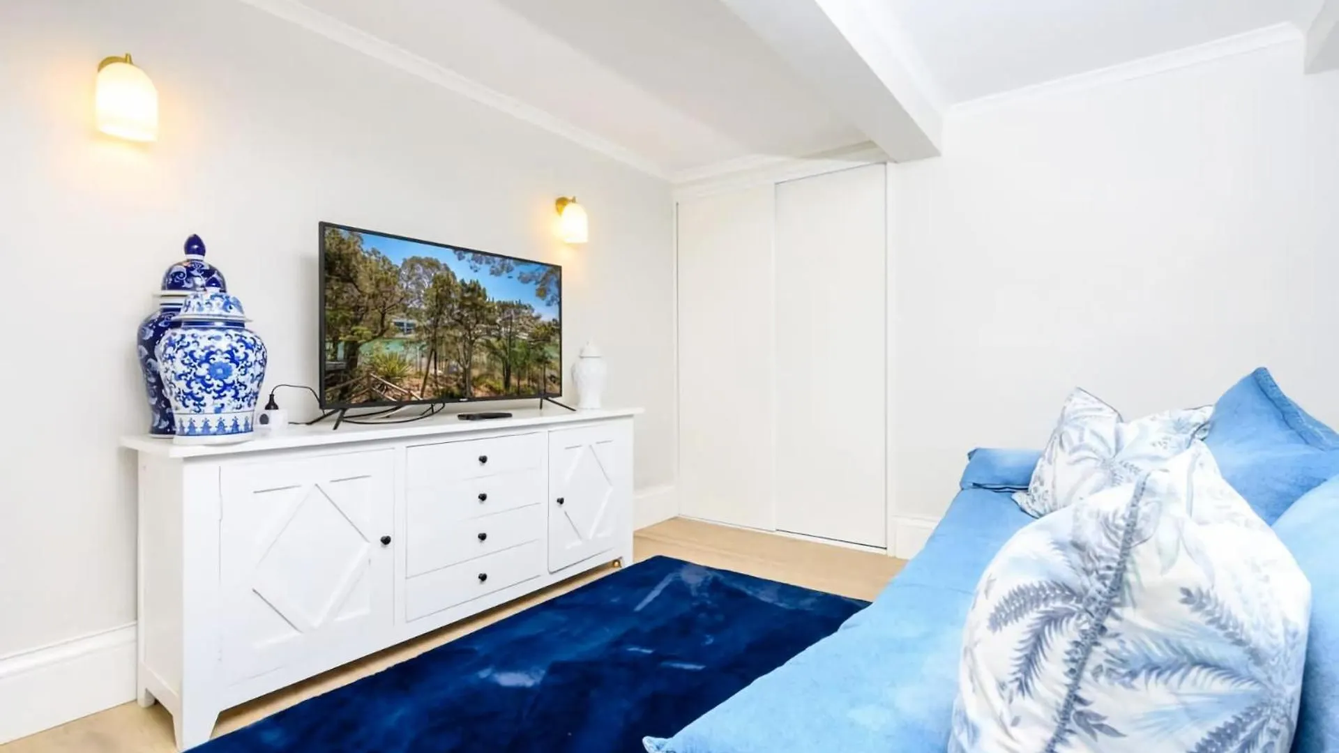 Apartment Stunning Riverside Hinterland Retreat Gold Coast