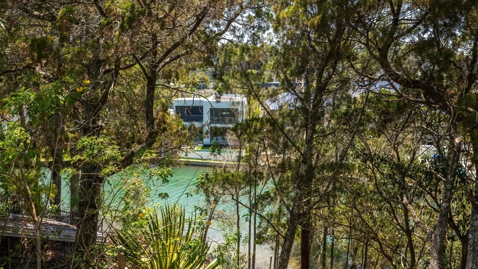 Apartment Stunning Riverside Hinterland Retreat Gold Coast